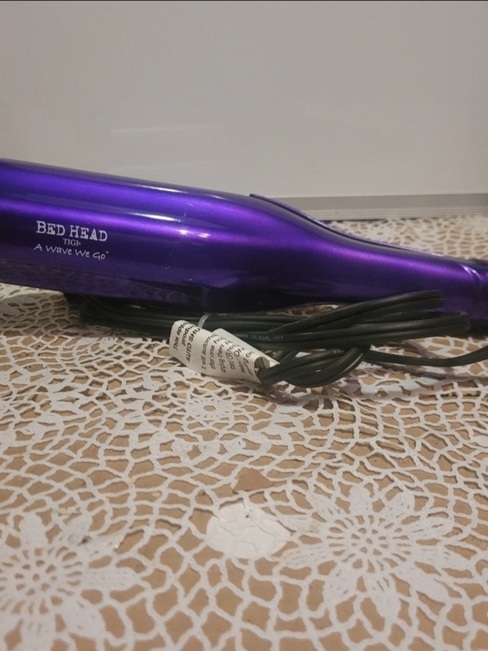 Bed Head a Wave We Go Adjustable Hair Waver Purple Curling Waves Iron, 400°F